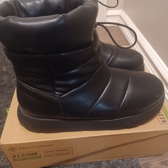 Booths size 7 - Picture 3 of 4